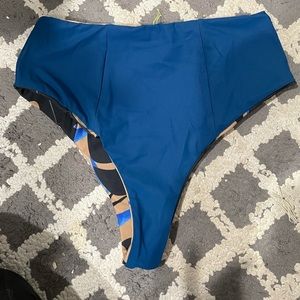 Xs rise above moana bottoms